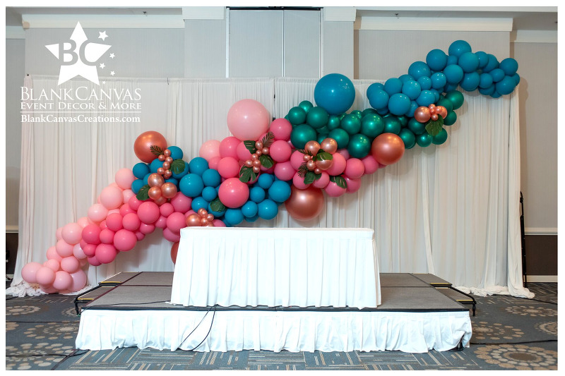 Organic Balloons & Backdrops Rentals