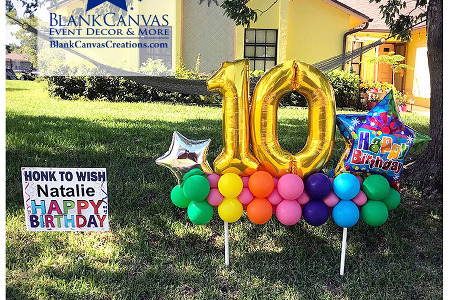 Outdoor Balloon Decor & Yard Signs