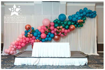 Organic Balloons & Backdrops Rentals