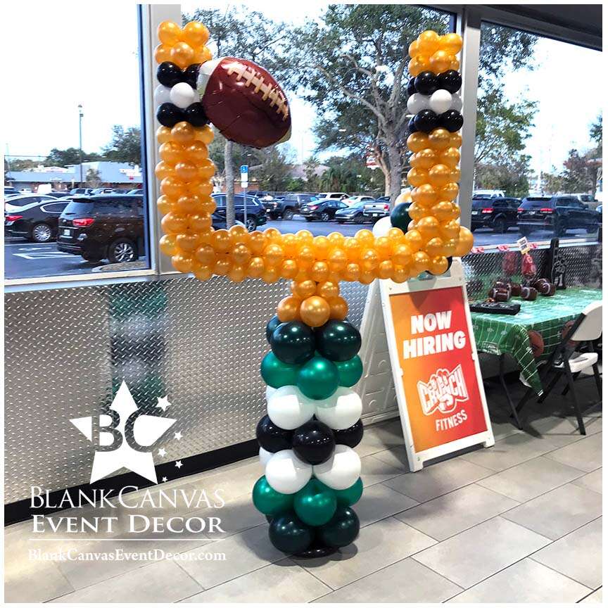 Suer Bowl Balloon Football Goalpost Sculpture